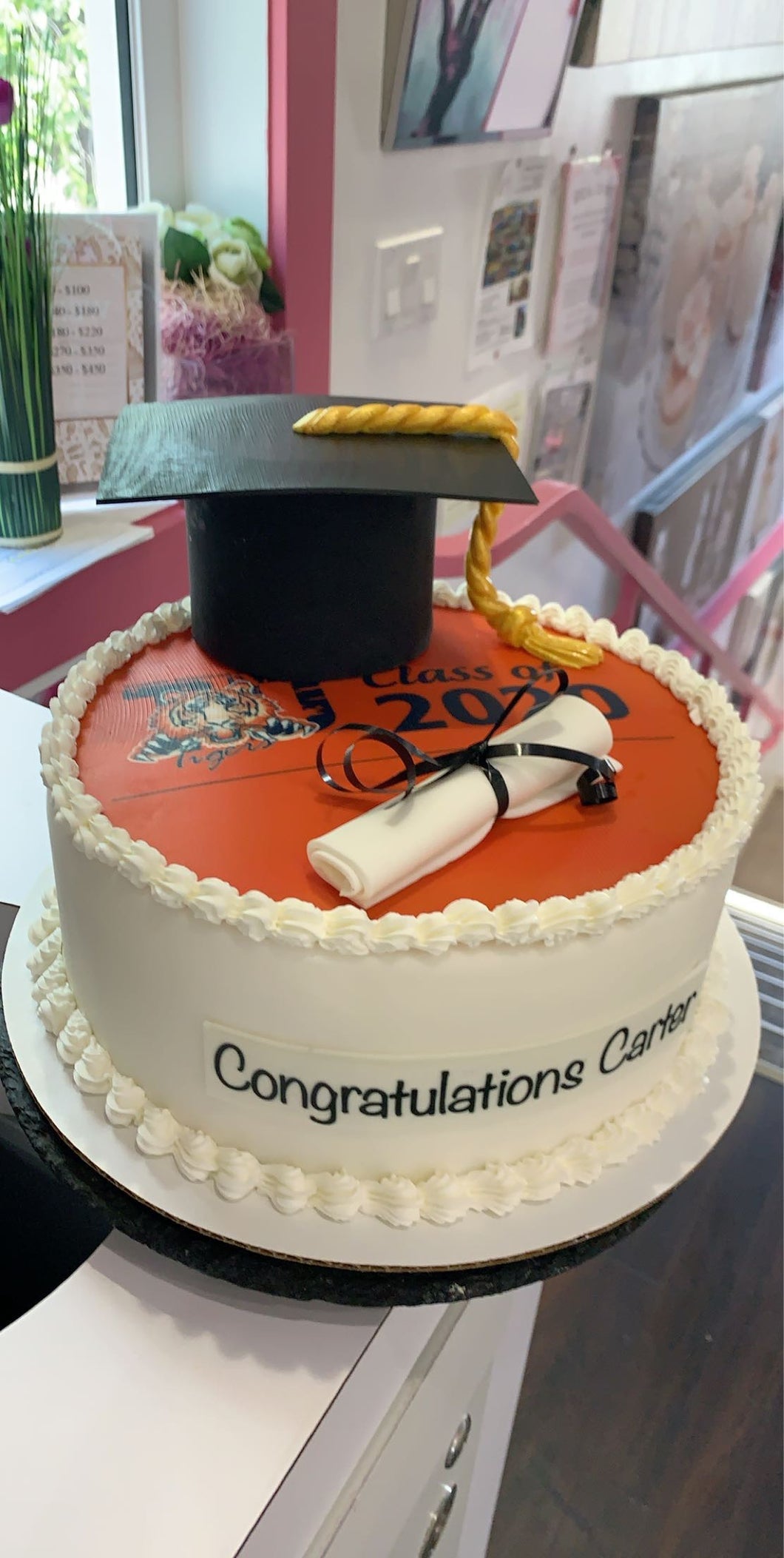 Class 2020 Graduation Cake