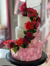 Load image into Gallery viewer, Flowers Wedding Cake