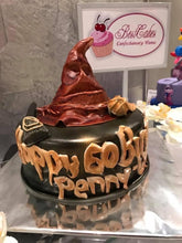 Load image into Gallery viewer, Harry Potter Cake