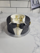 Load image into Gallery viewer, Cake for man
