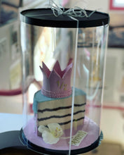 Load image into Gallery viewer, Princess Crown 1/2 Cake
