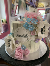 Load image into Gallery viewer, Incredible Gift Cake