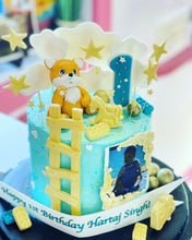 Load image into Gallery viewer, Baby Cake