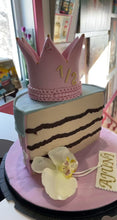 Load and play video in Gallery viewer, Princess Crown 1/2 Cake
