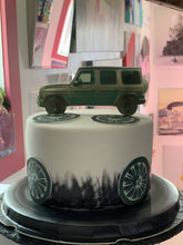 Load image into Gallery viewer, Mercedes Benz Cake
